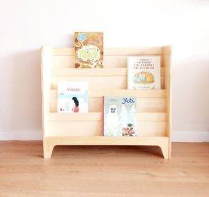 Offenes Kinder-Bücherregal aus Holz